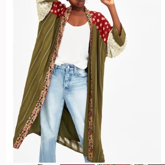 Zara Dresses & Skirts - NWT Zara Patchwork Mixed Print Kimono Robe
Size Medium